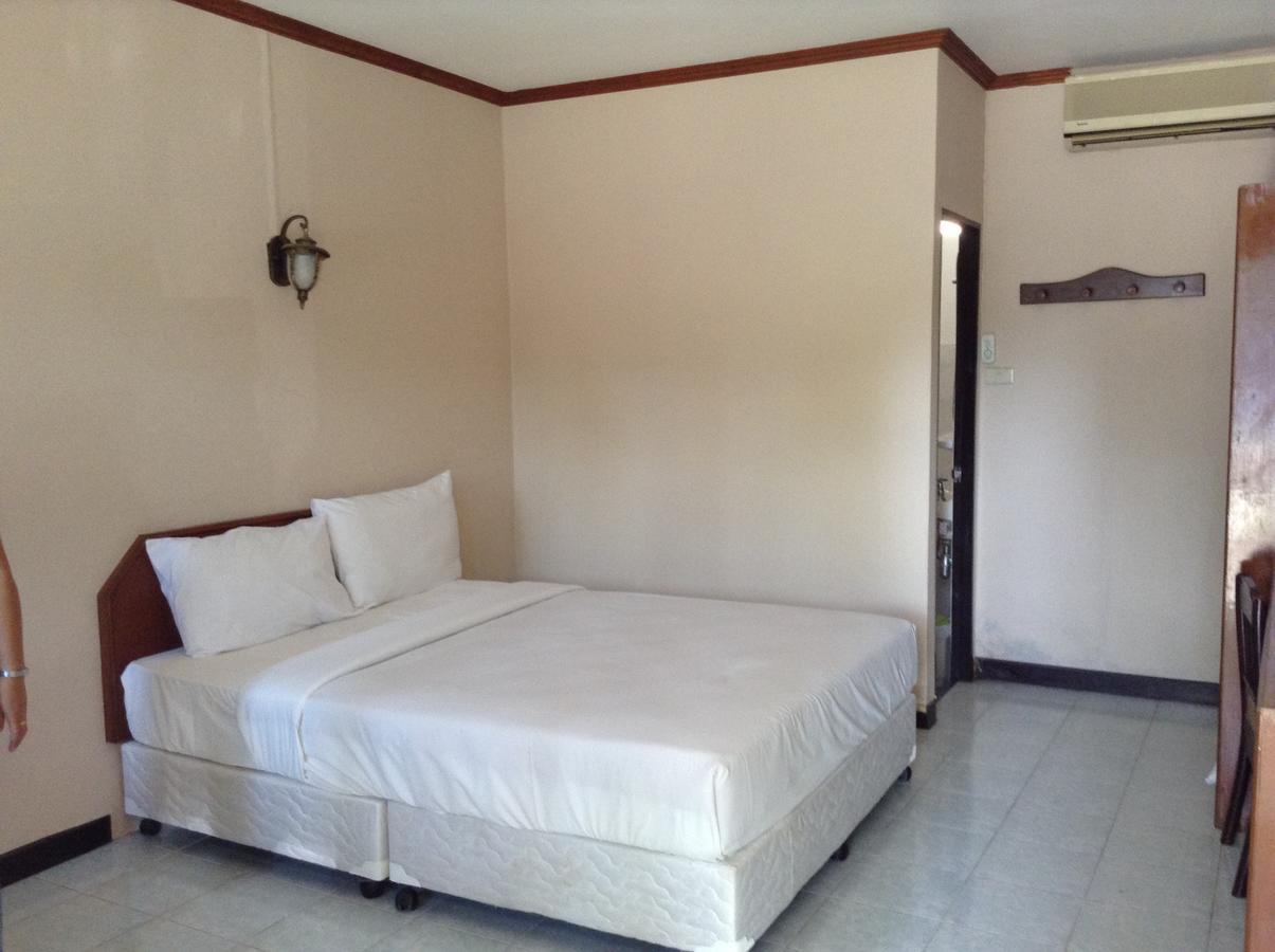 Jomtien Cozy Inn Pattaya Exterior photo